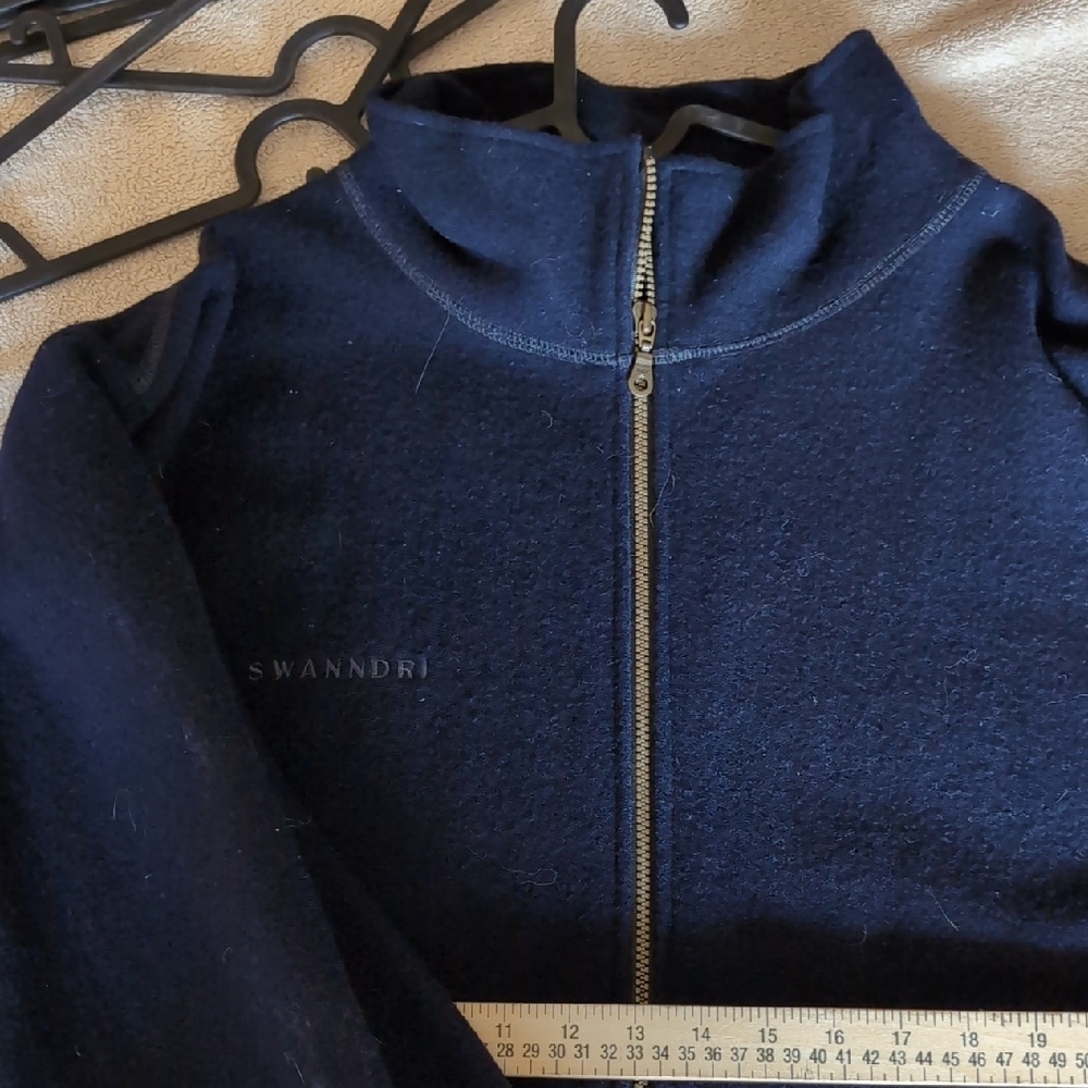 Swandri Navy Blue Zip-Up Jacket High Quality Wool